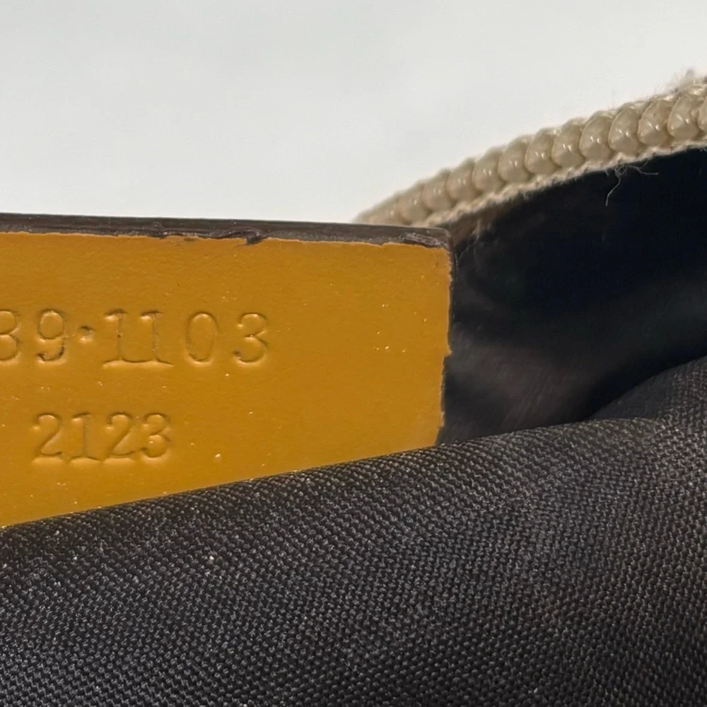 Super cute Gucci mini Pochette - Picture 4 of 13